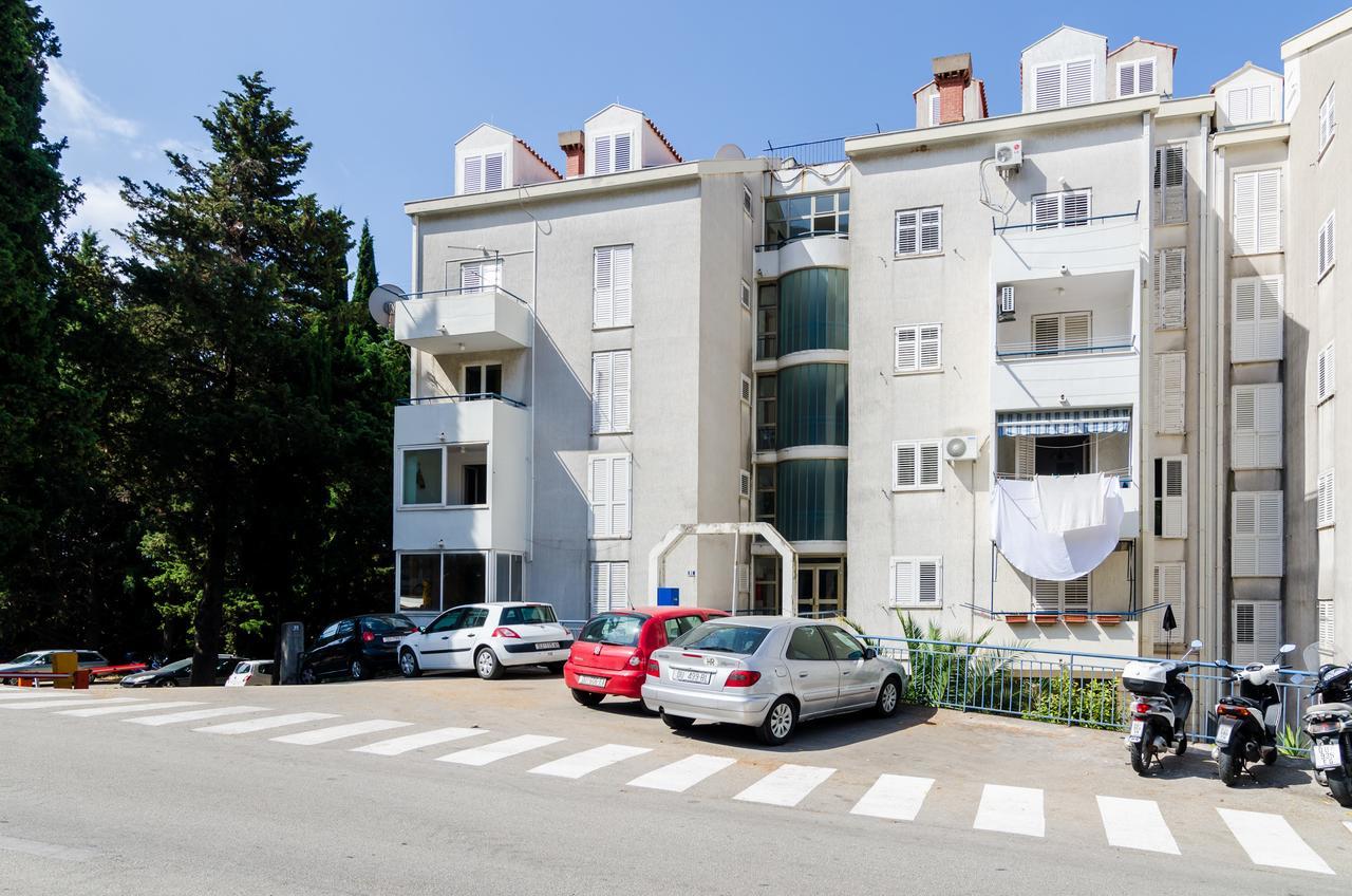 Apartment South Side Дубровник Екстериор снимка
